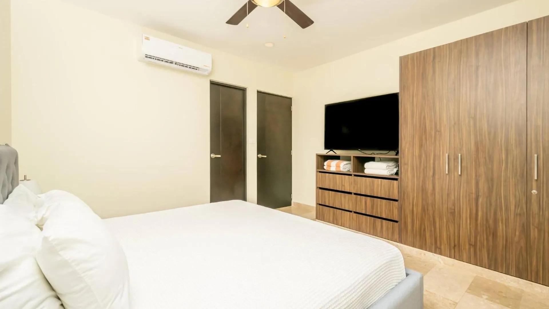 Oceanview Pool & Lounge Private Balcony Gym & Bbq Villa Playa del Carmen 0*,